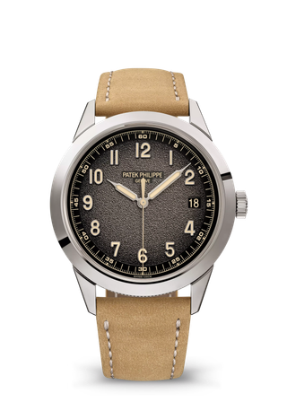 ساعة باتيك فيليب كالاترافا ٥٢٢٦جي-٠٠١ Patek 5226G-001